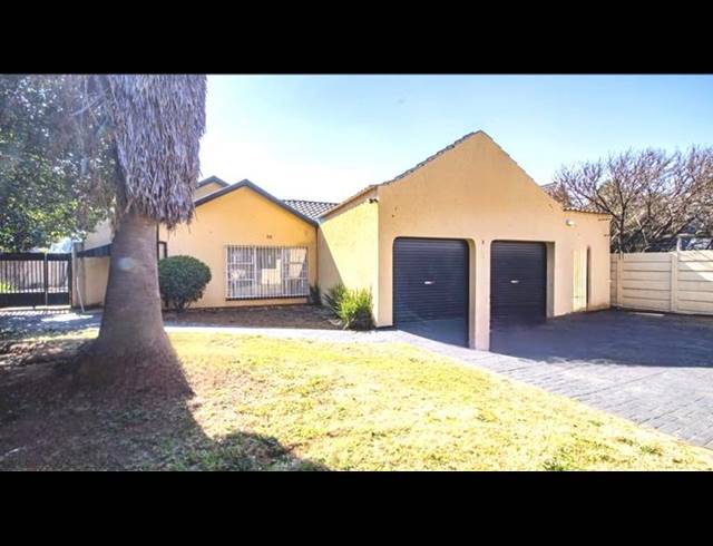 5 BEDROOM HOUSE FOR SALE IN GLENANDA